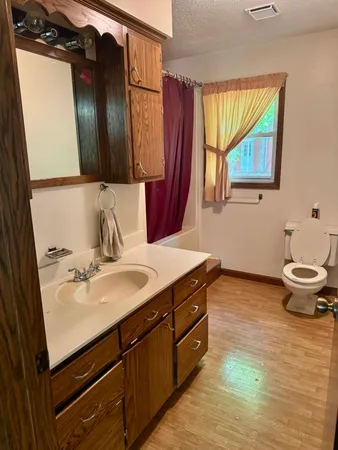$429,900 | 1950 Poole Mill Road, Crofton, KY 42217