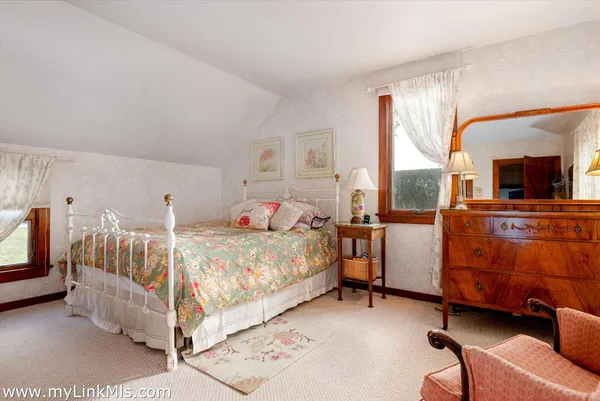 $3,250,000 | 7 Oak Hollow Lane, Nantucket, MA 02554