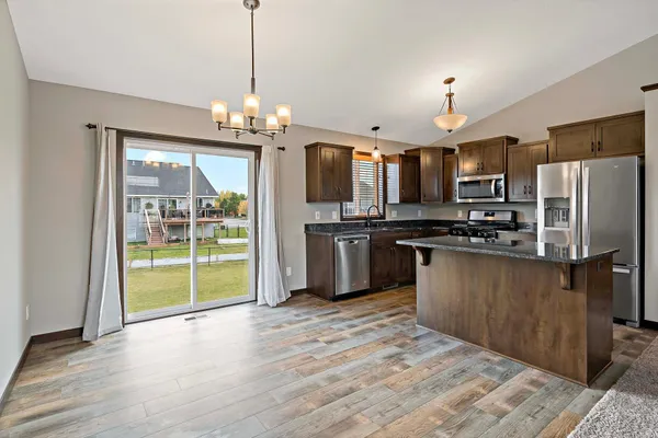 $2,800 | 7713 Lambert Circle Northeast, Otsego, MN 55301