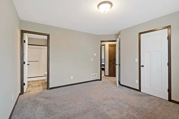 $2,800 | 7713 Lambert Circle Northeast, Otsego, MN 55301