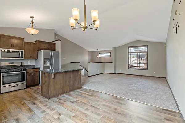 $2,800 | 7713 Lambert Circle Northeast, Otsego, MN 55301