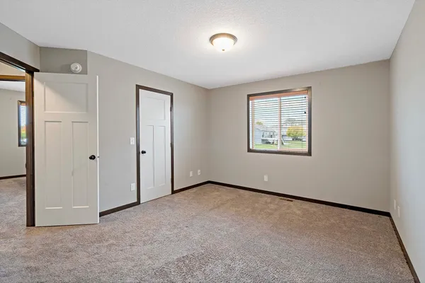 $2,800 | 7713 Lambert Circle Northeast, Otsego, MN 55301