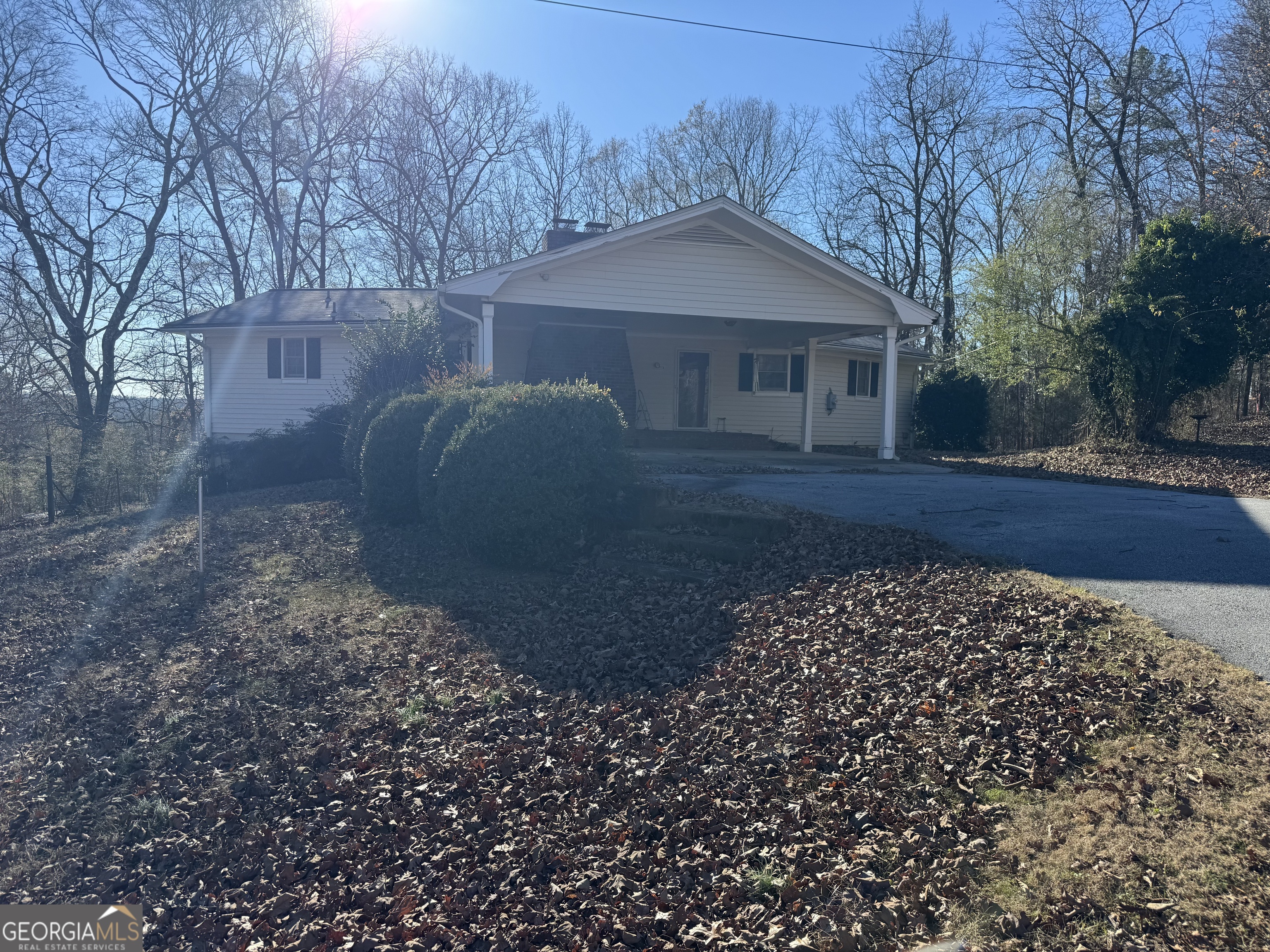 824 Old 5 Notch Road Whitesburg, GA 30185 - Photo 1 of 10