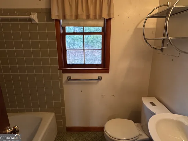 $250,000 | 824 Old 5 Notch Road, Whitesburg, GA 30185