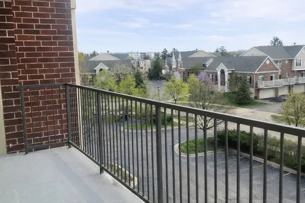 $2,500 | 511 Prestwick Lane, Unit 406, Wheeling, IL 60090