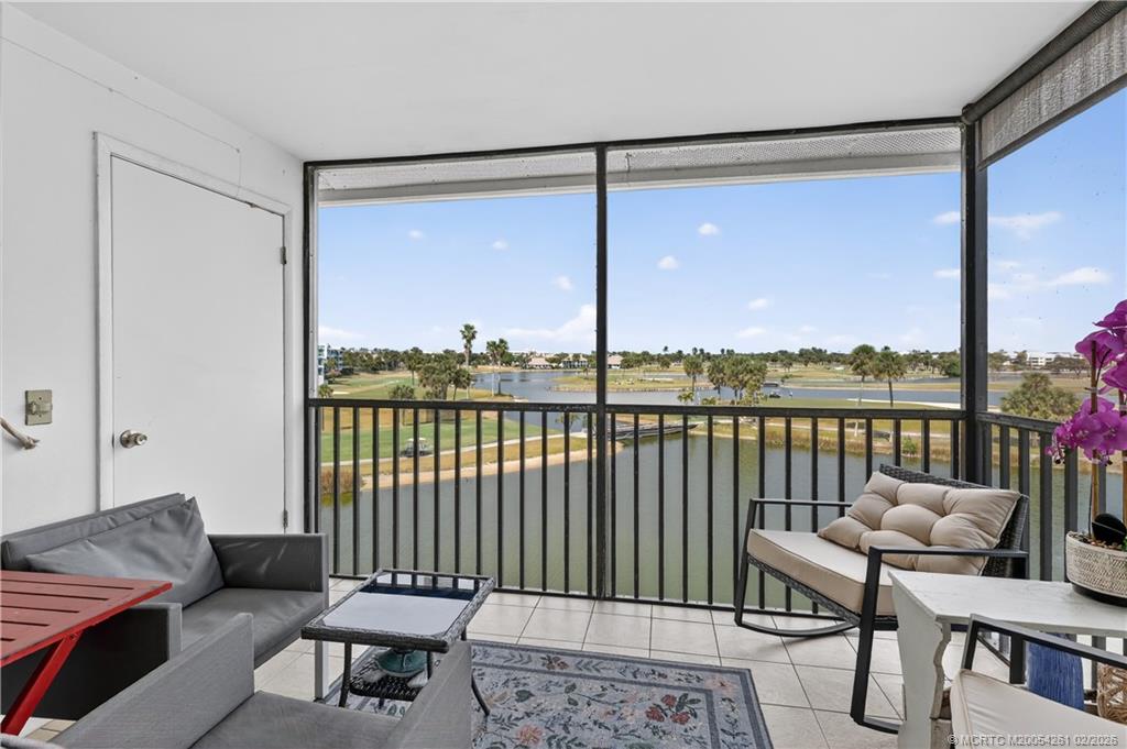 40 Northeast Plantation Road, Unit 403 Stuart, FL 34996 - Photo 2 of 30 Killer views & vibes