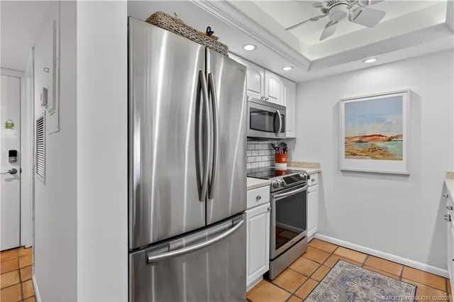 $429,900 | 40 Northeast Plantation Road, Unit 403, Stuart, FL 34996