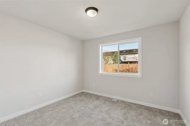 $804,990 | 17536 Northeast Midnight Sun Loop, Poulsbo, WA 98370