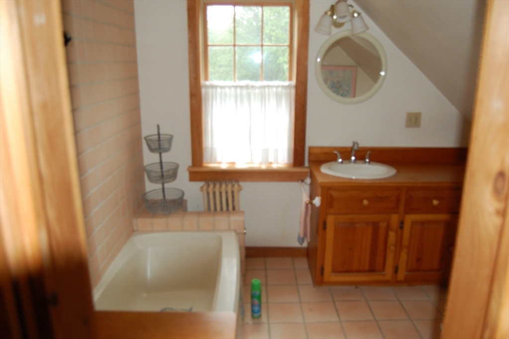 622 Spencer Road Oakham, MA 01068 - Photo 25 of 37