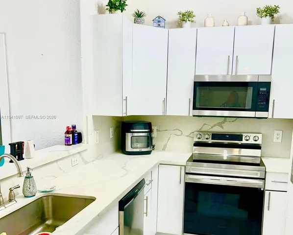 $539,900 | 3818 Southwest 171st Terrace, Miramar, FL 33027