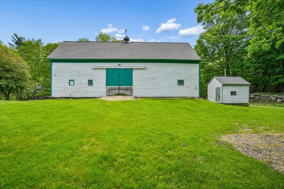245-247 Danville Road Fremont, NH 03044 - Photo 3 of 56