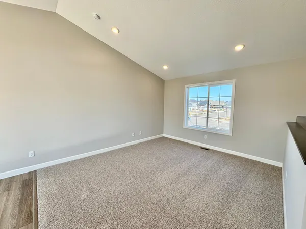 $457,900 | 11359 5th Street Northeast, Hanover, MN 55341