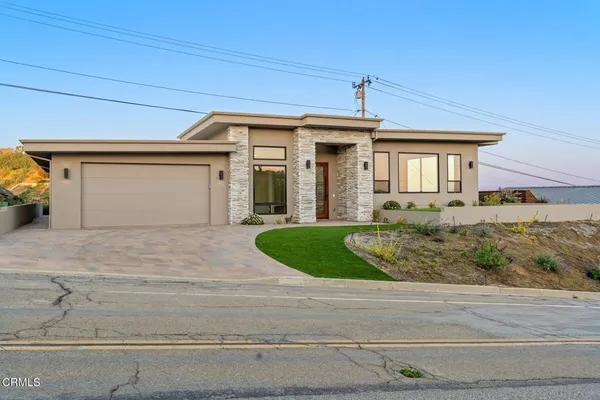 $2,145,000 | 872 Via Ondulando, Ventura, CA 93003