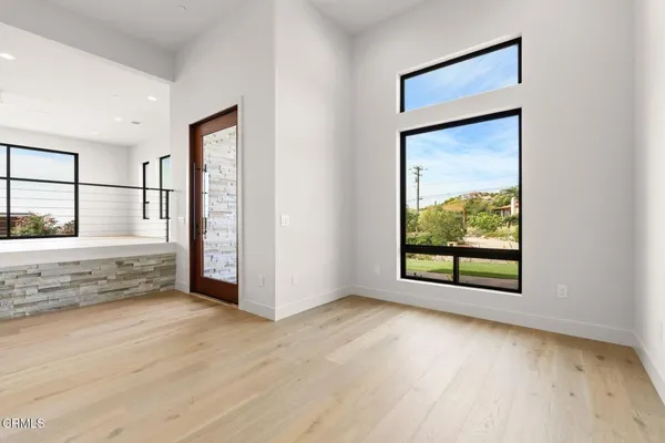 $2,145,000 | 872 Via Ondulando, Ventura, CA 93003