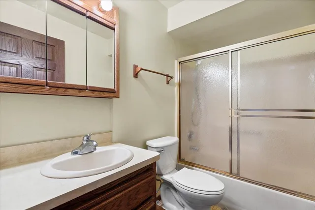 $444,900 | 4294 Bonmaur Terrace, Slinger, WI 53086