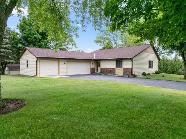 $444,900 | 4294 Bonmaur Terrace, Slinger, WI 53086
