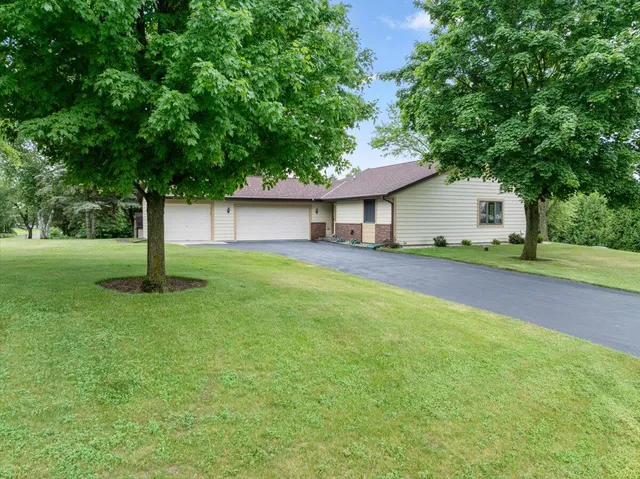 $444,900 | 4294 Bonmaur Terrace, Slinger, WI 53086