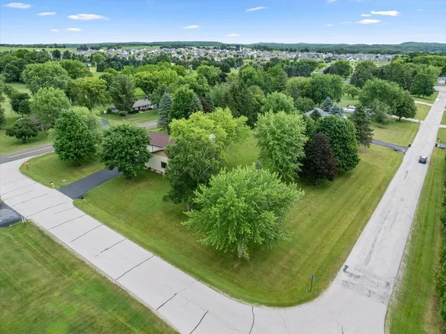 $444,900 | 4294 Bonmaur Terrace, Slinger, WI 53086