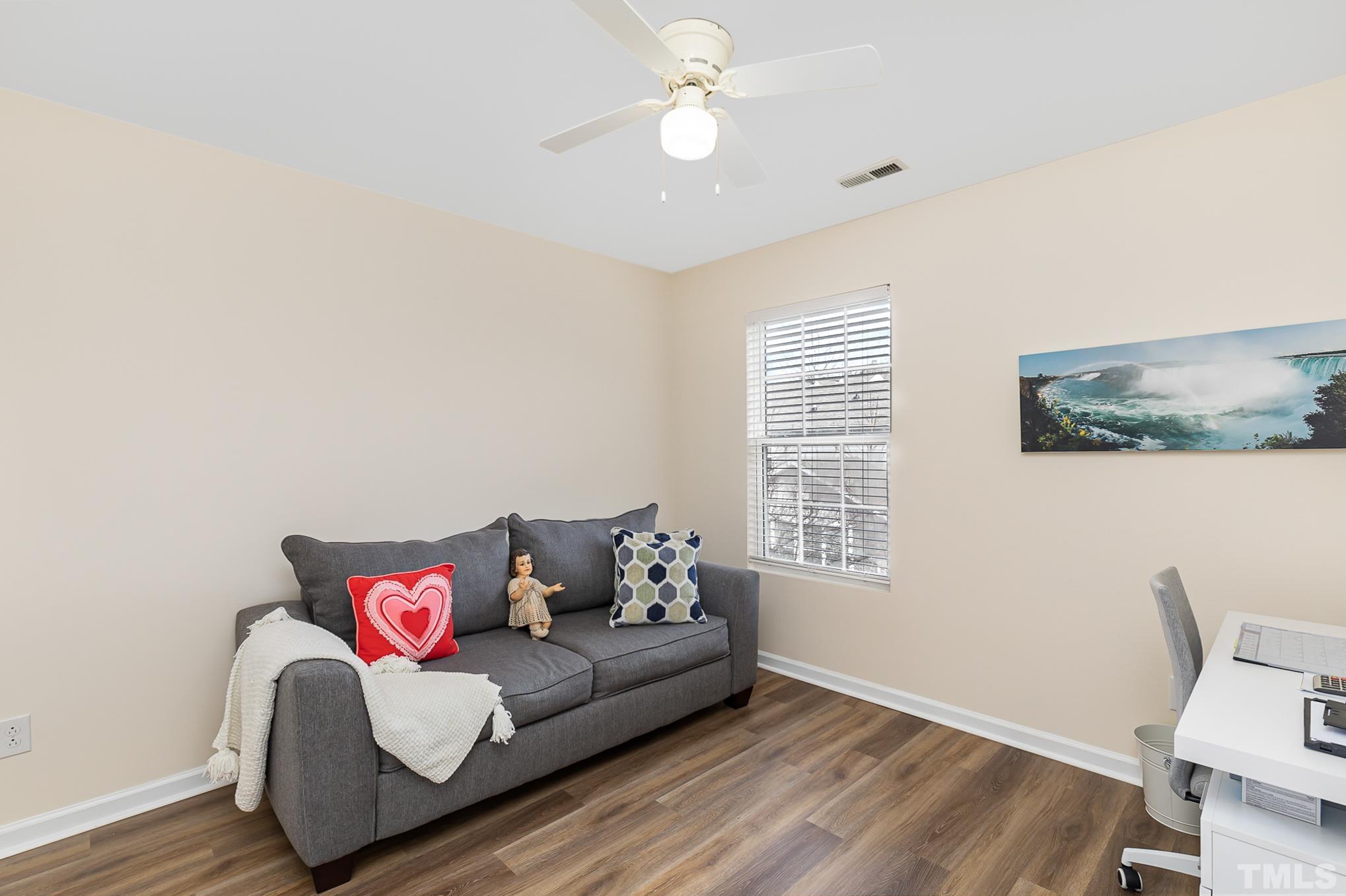5347 Keowee Way Raleigh, NC 27616 - Photo 11 of 18 Gallery Image 11