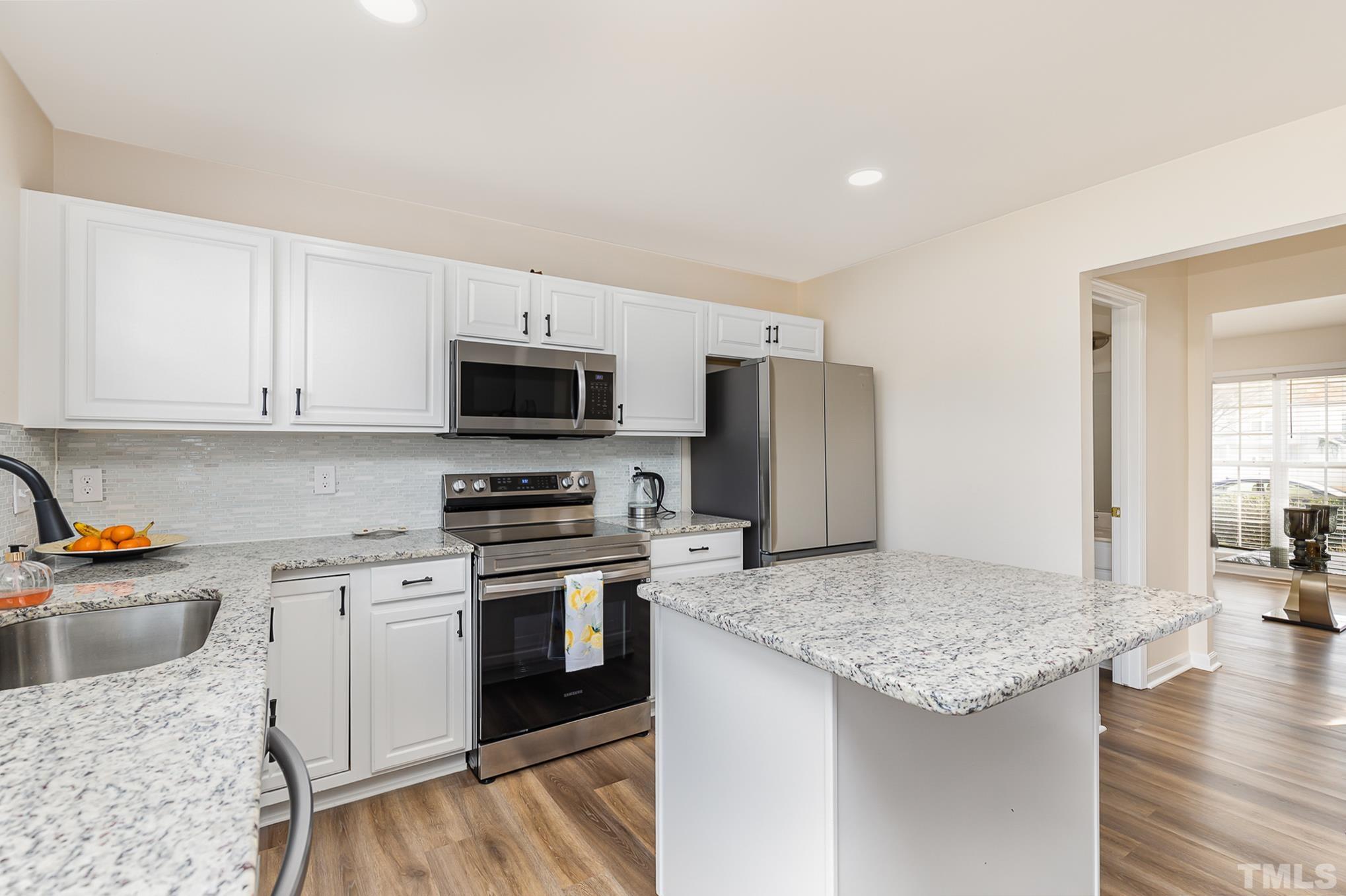 5347 Keowee Way Raleigh, NC 27616 - Photo 5 of 18 Gallery Image 5