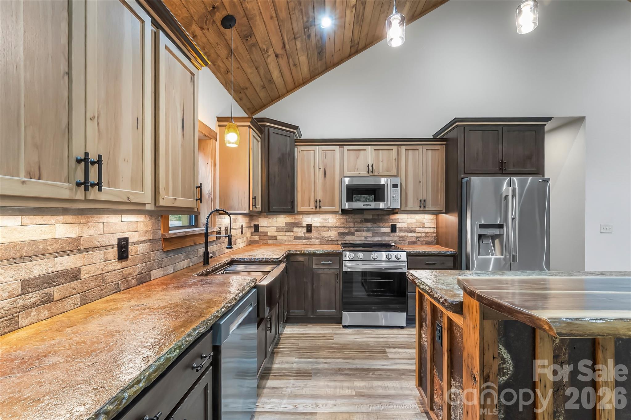 1737 Newfound Road Leicester, NC 28748 - Photo 15 of 47