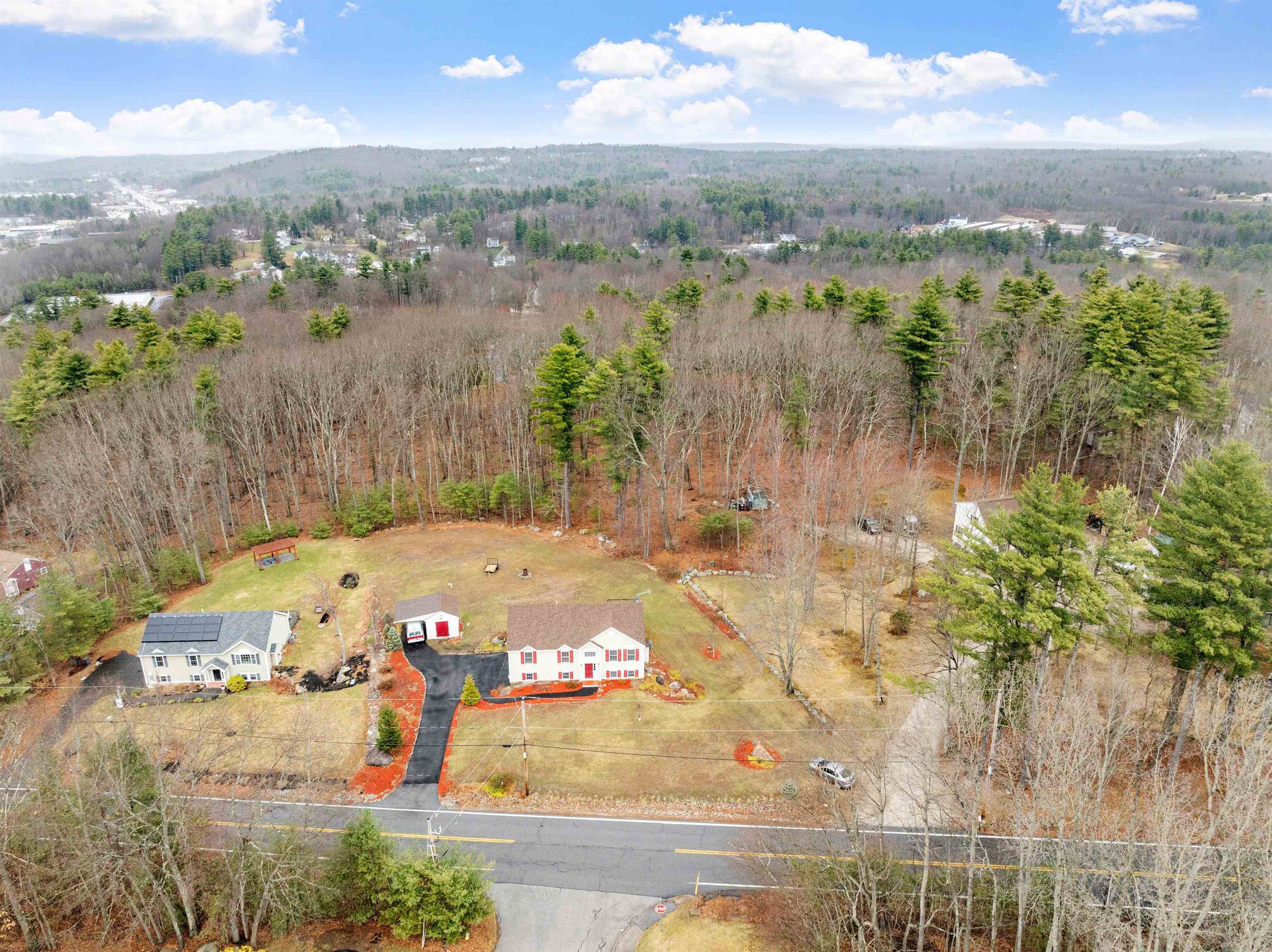 18 Morrill Road Hooksett, NH 03106 - Photo 32 of 35