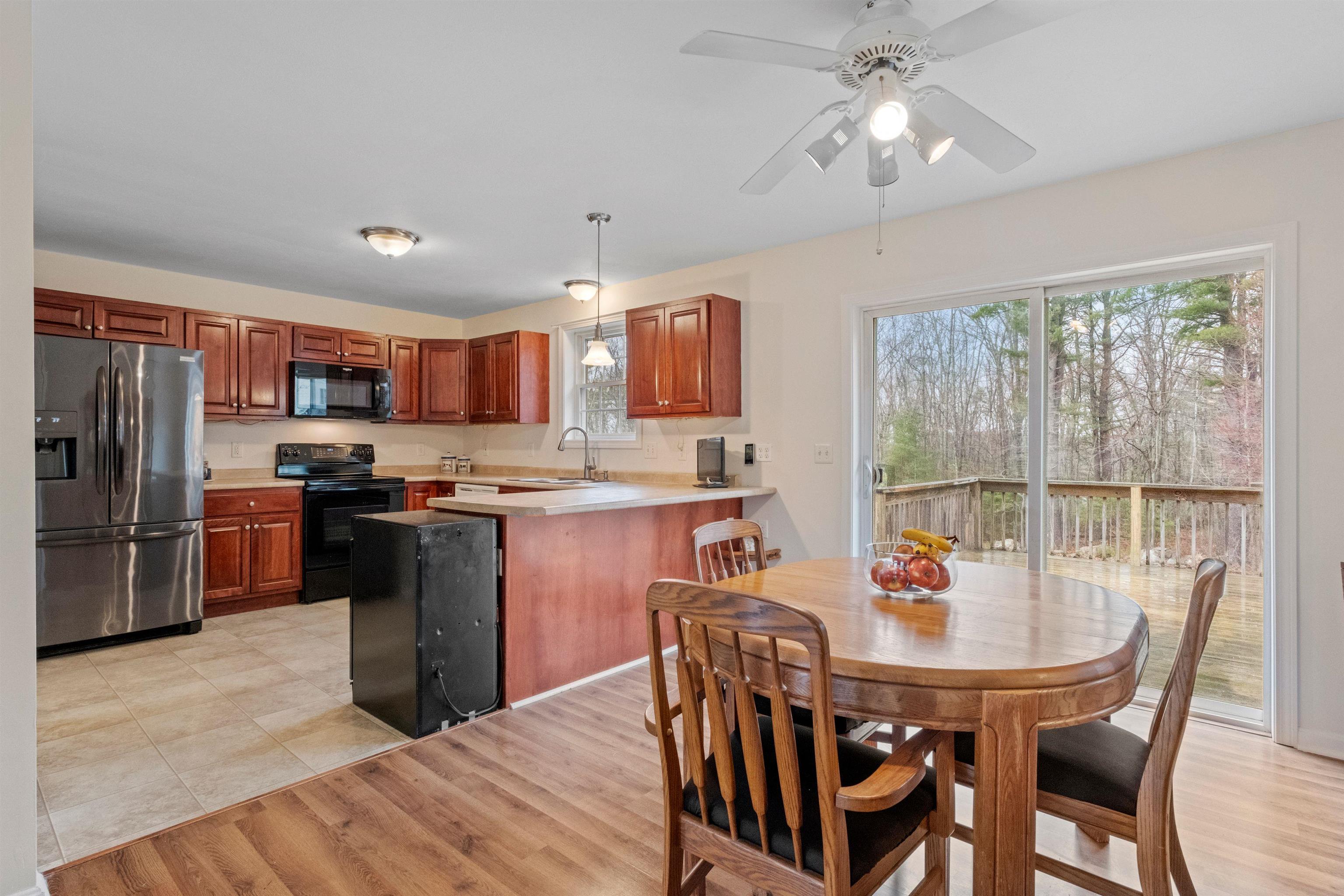 18 Morrill Road Hooksett, NH 03106 - Photo 8 of 35