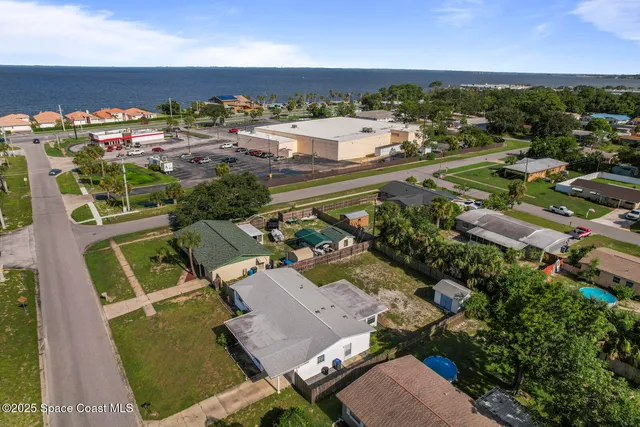 $2,100 | 219 Narvaez Drive, Titusville, FL 32780
