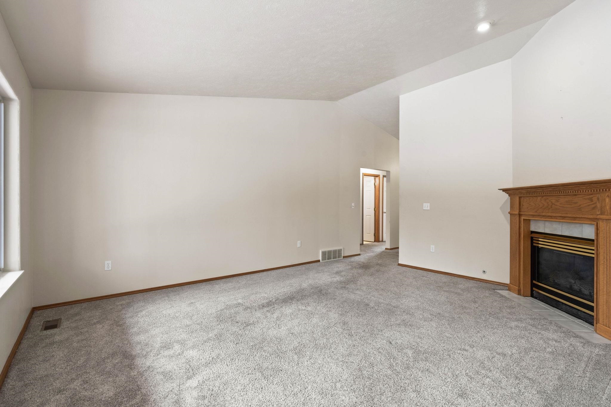 50 East Hastings Road Spokane, WA 99218 - Photo 3 of 41
