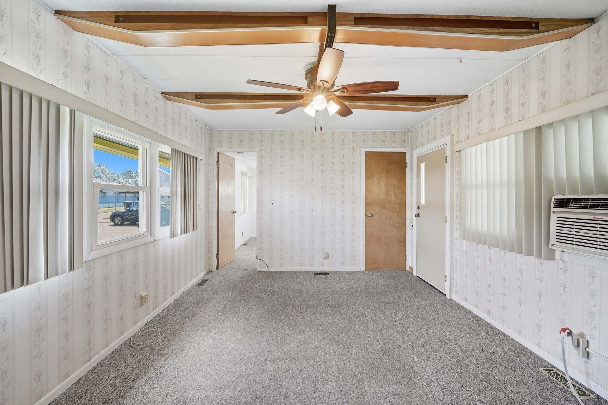 70 Shumway Street, Unit B12 Springfield, MA 01119 - Photo 5 of 20 Gallery Image 5