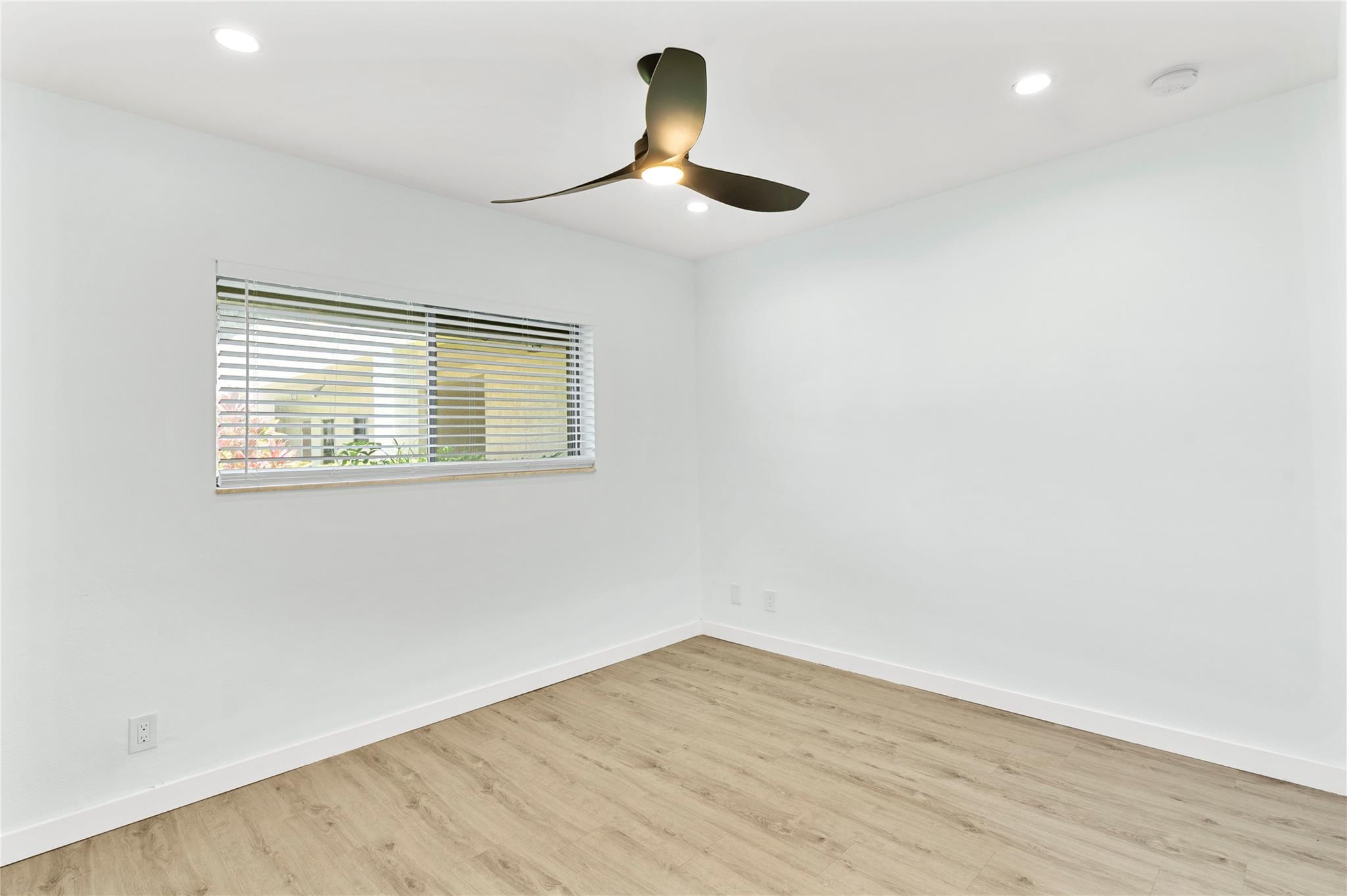 825 Northwest 13th Street, Unit 101 Boca Raton, FL 33486 - Photo 12 of 18 Photo 12