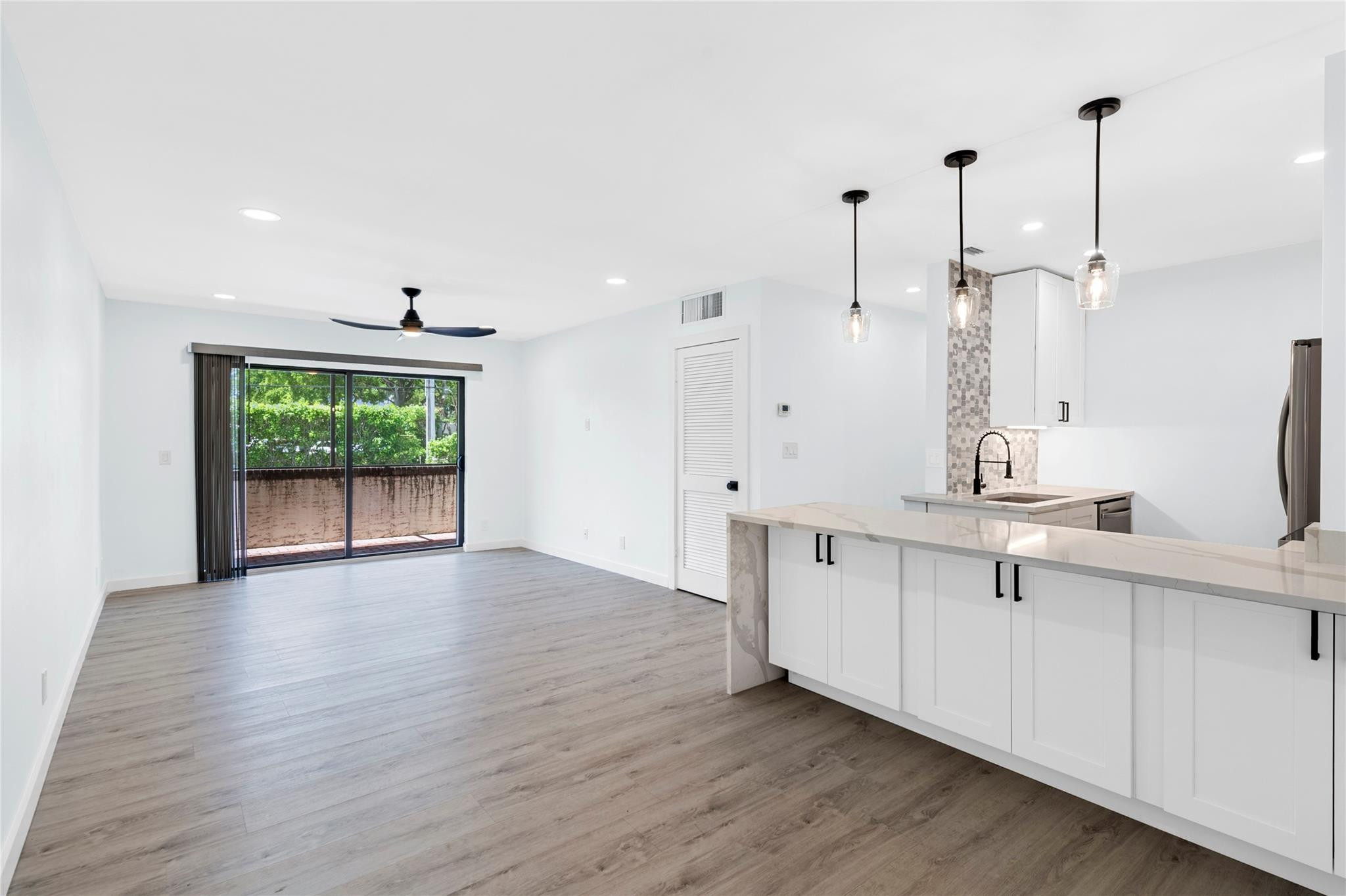 825 Northwest 13th Street, Unit 101 Boca Raton, FL 33486 - Photo 6 of 18 Photo 6
