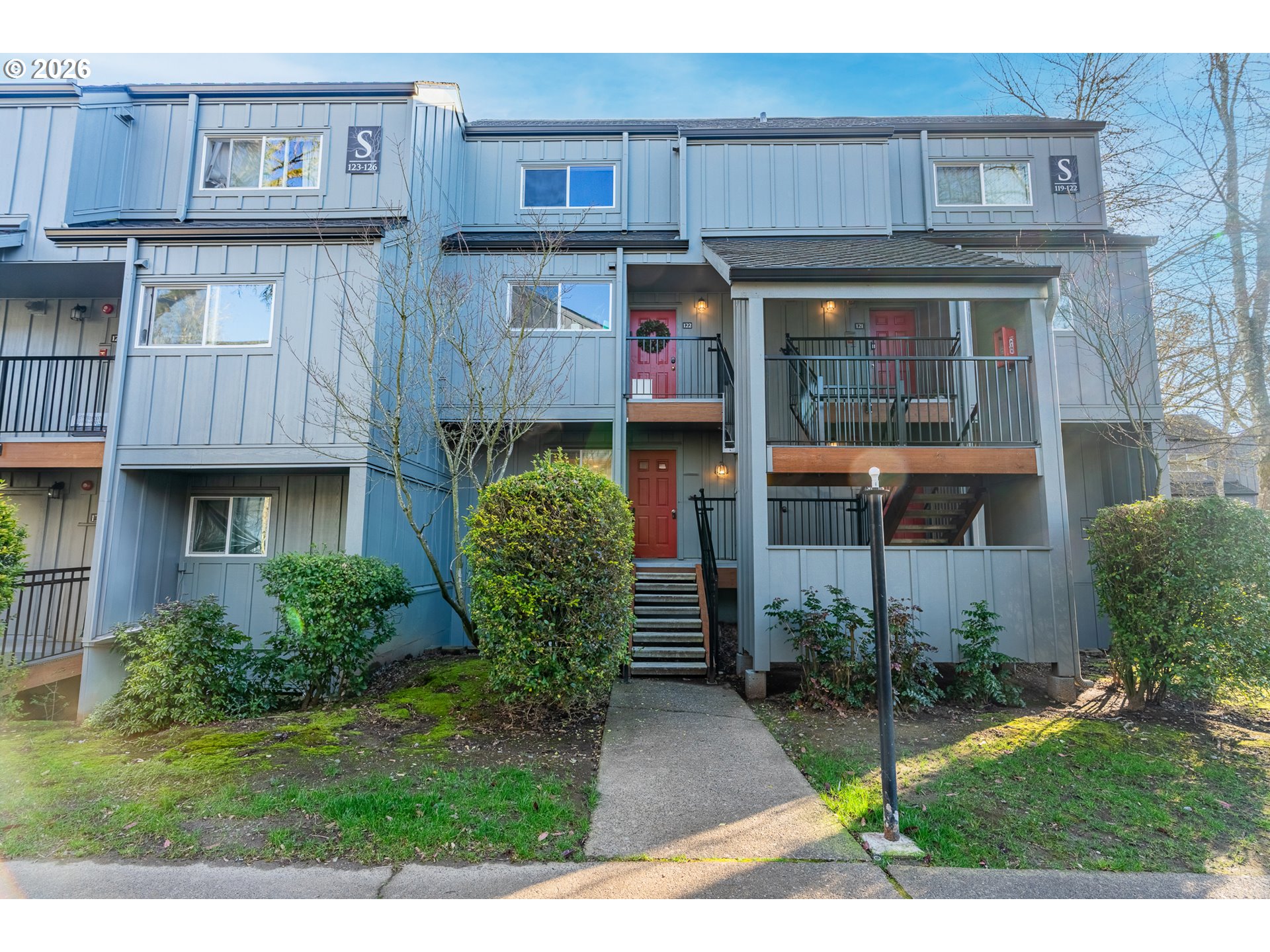 4 Touchstone, Unit 120 Lake Oswego, OR 97035 - Photo 1 of 46
