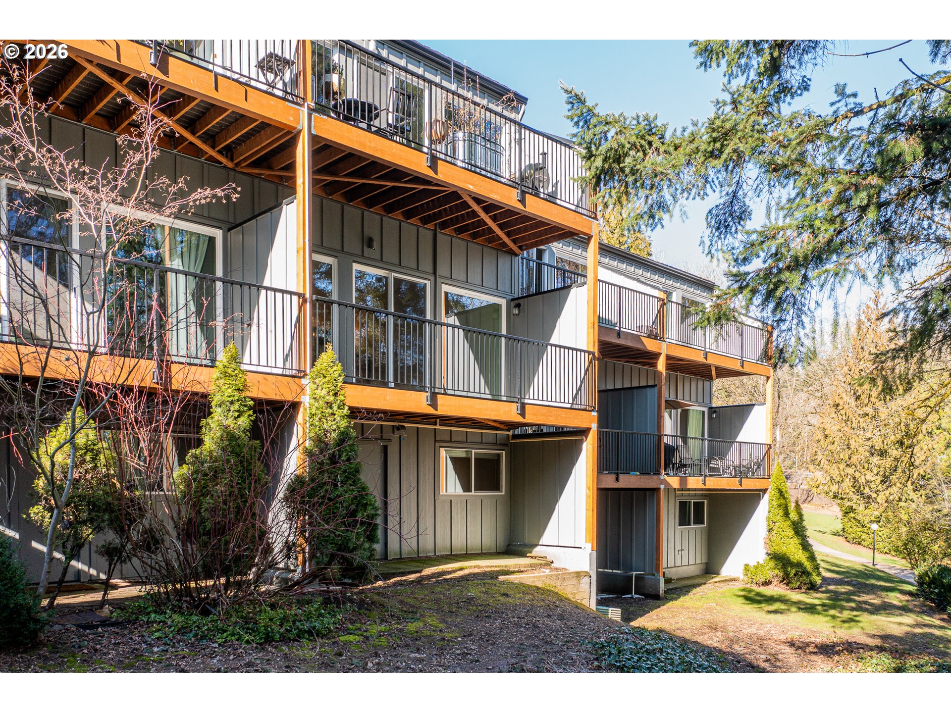 4 Touchstone, Unit 120 Lake Oswego, OR 97035 - Photo 32 of 46