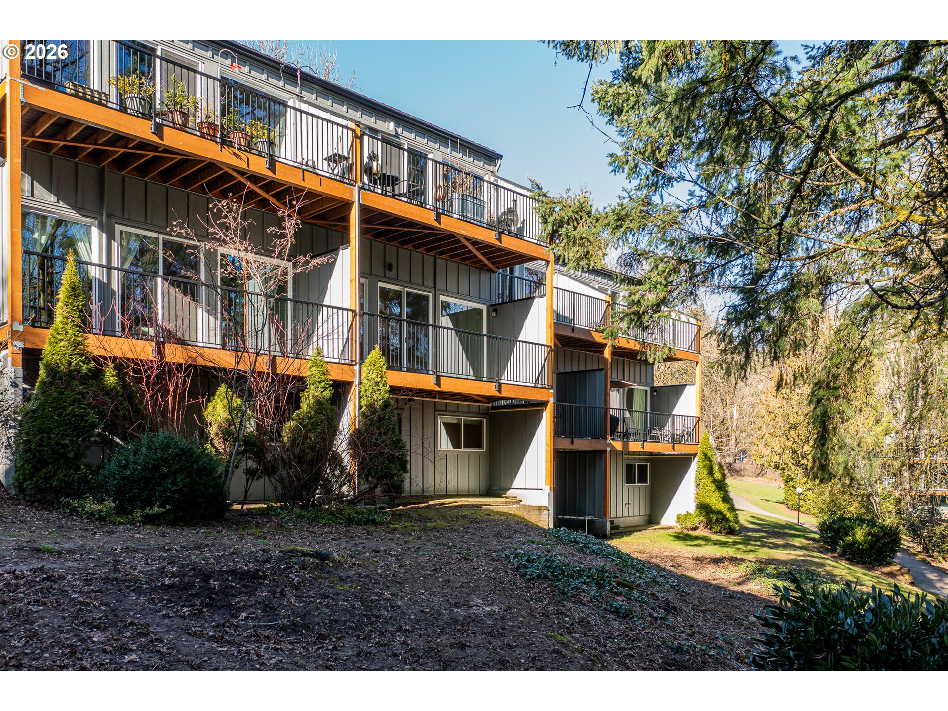 4 Touchstone, Unit 120 Lake Oswego, OR 97035 - Photo 35 of 46