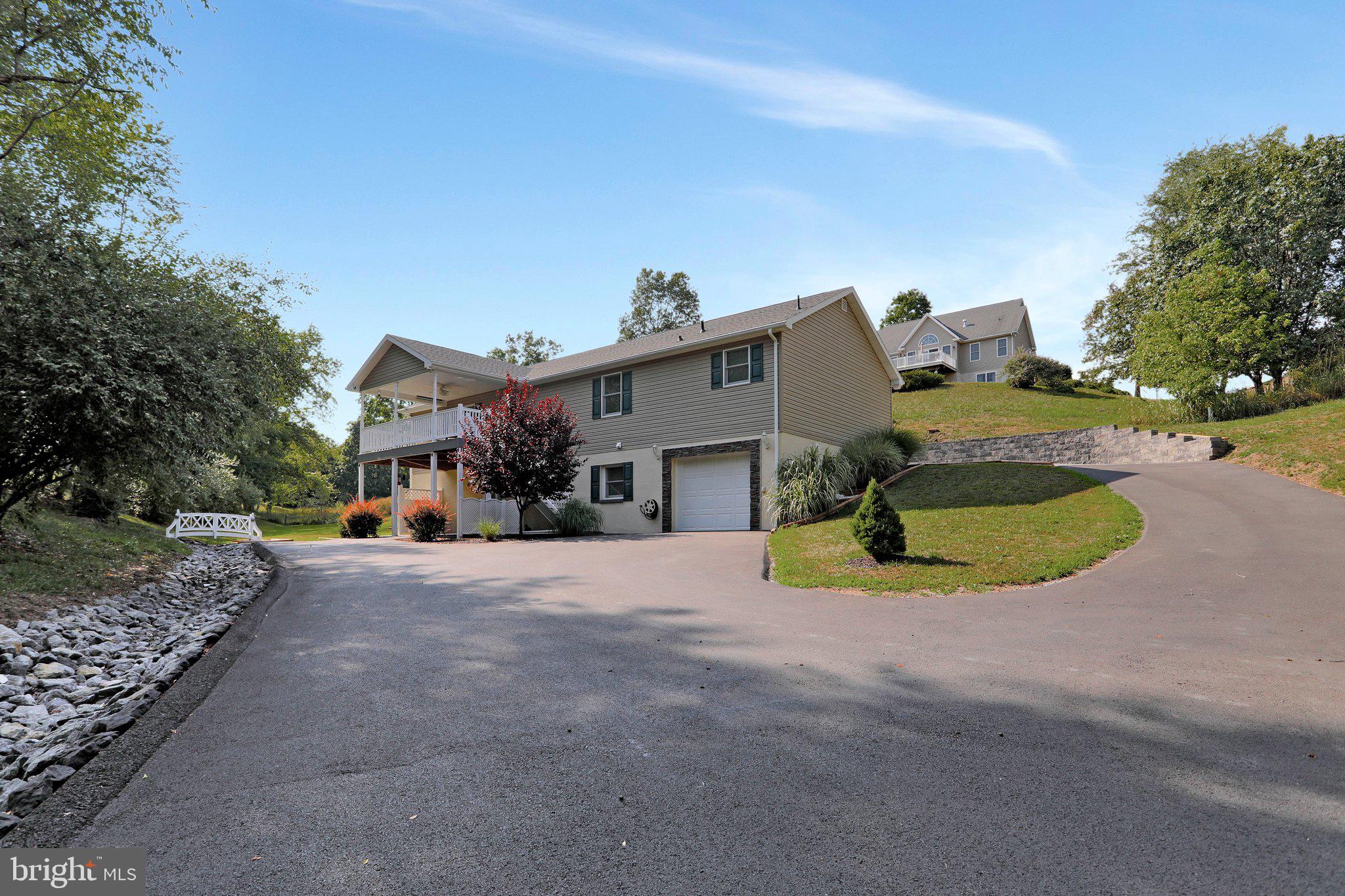 90 Woodbrier Road Berkeley Springs, WV 25411 - Photo 3 of 64 Gallery Image 3