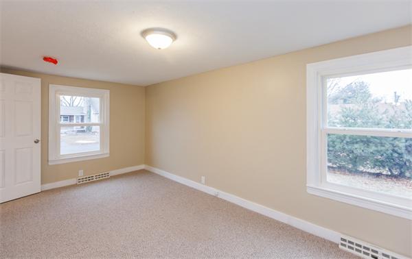 158 Mount Vernon Road Chicopee, MA 01013 - Photo 16 of 23 Gallery Image 16