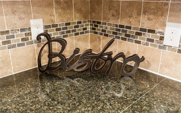 158 Mount Vernon Road Chicopee, MA 01013 - Photo 9 of 23 Gallery Image 9