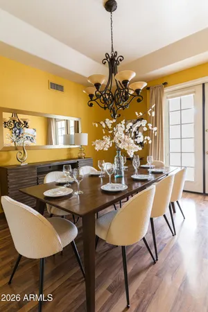 $799,000 | 2739 East Vista Drive, Phoenix, AZ 85032