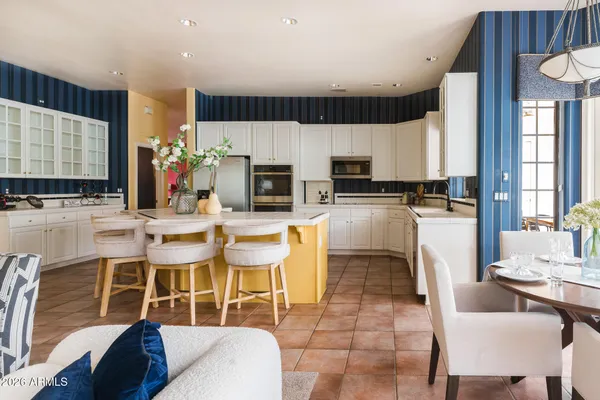 $799,000 | 2739 East Vista Drive, Phoenix, AZ 85032