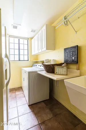 $799,000 | 2739 East Vista Drive, Phoenix, AZ 85032