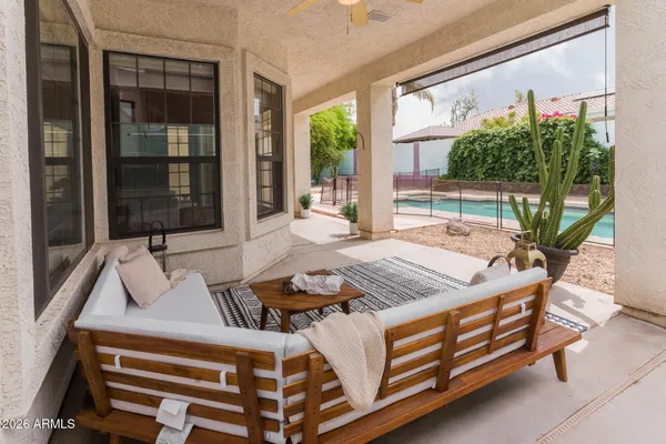 $799,000 | 2739 East Vista Drive, Phoenix, AZ 85032