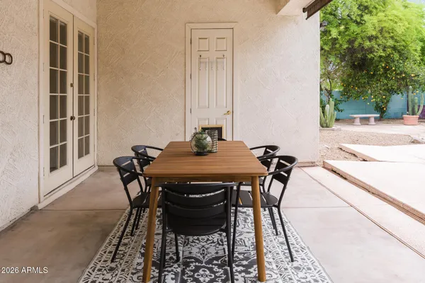 $799,000 | 2739 East Vista Drive, Phoenix, AZ 85032