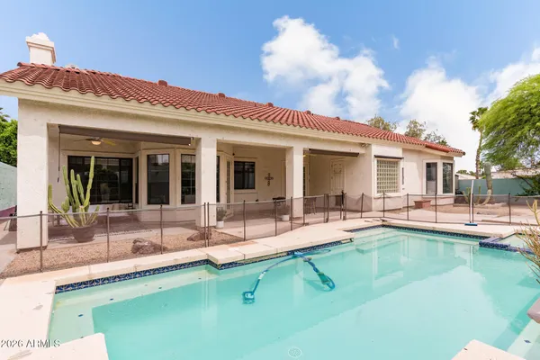 $799,000 | 2739 East Vista Drive, Phoenix, AZ 85032