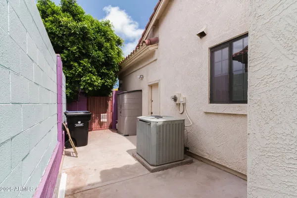 $799,000 | 2739 East Vista Drive, Phoenix, AZ 85032