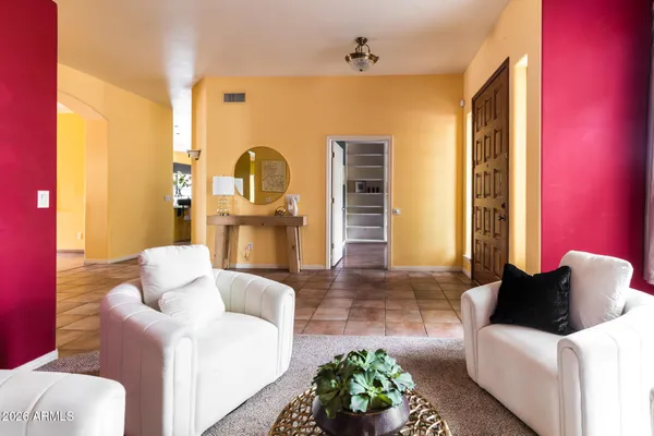 $799,000 | 2739 East Vista Drive, Phoenix, AZ 85032