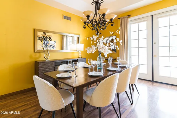 $799,000 | 2739 East Vista Drive, Phoenix, AZ 85032