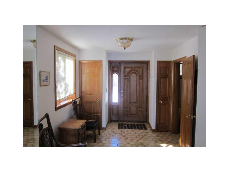 99 Bald Head Cliff Road Cape Neddick, ME 03902 - Photo 3 of 21 Interior Space/Layout. Spacious...