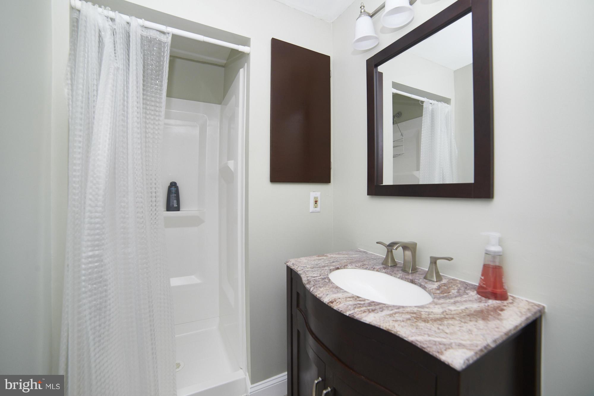 103 Hanover Road Reisterstown, MD 21136 - Photo 17 of 26 Bath