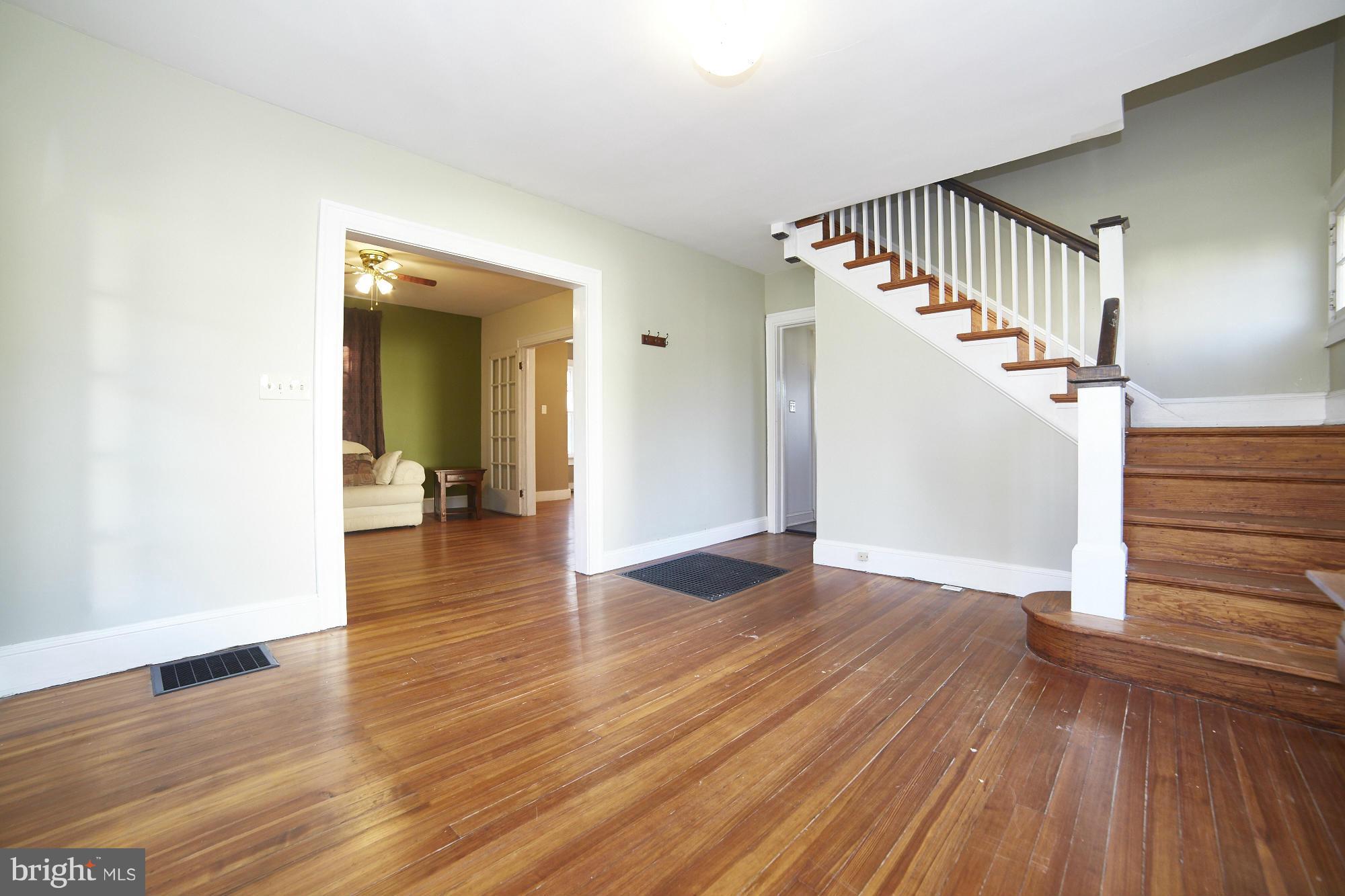 103 Hanover Road Reisterstown, MD 21136 - Photo 4 of 26 Interior (General)